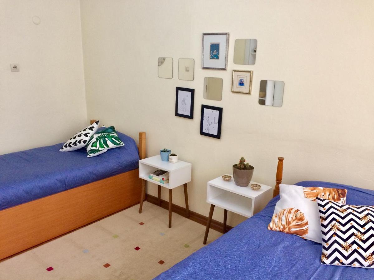 Comfy Flat 2 No Air Condition But Has Ceiling Fans And Central Heating 代尼兹利 外观 照片